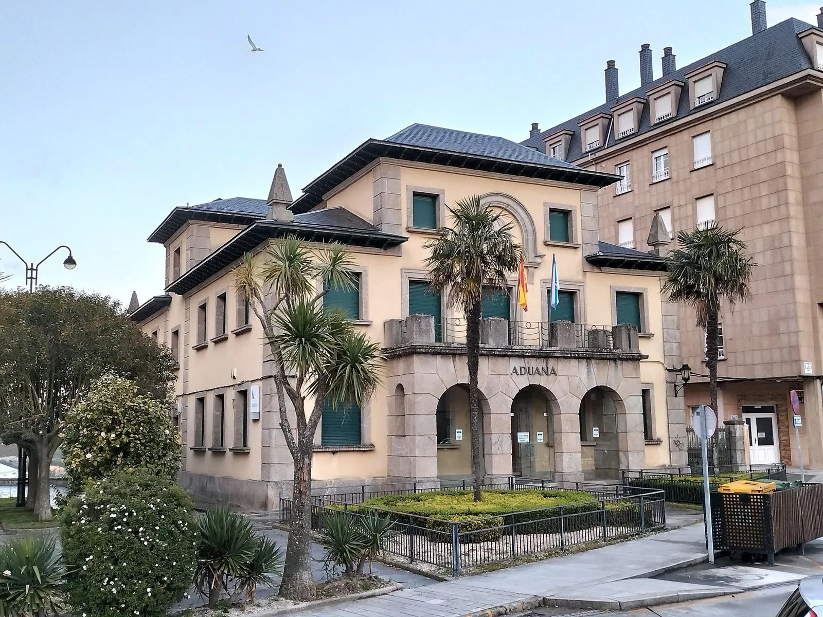 Edificios históricos en el centro de Ribadeo (Lugo)